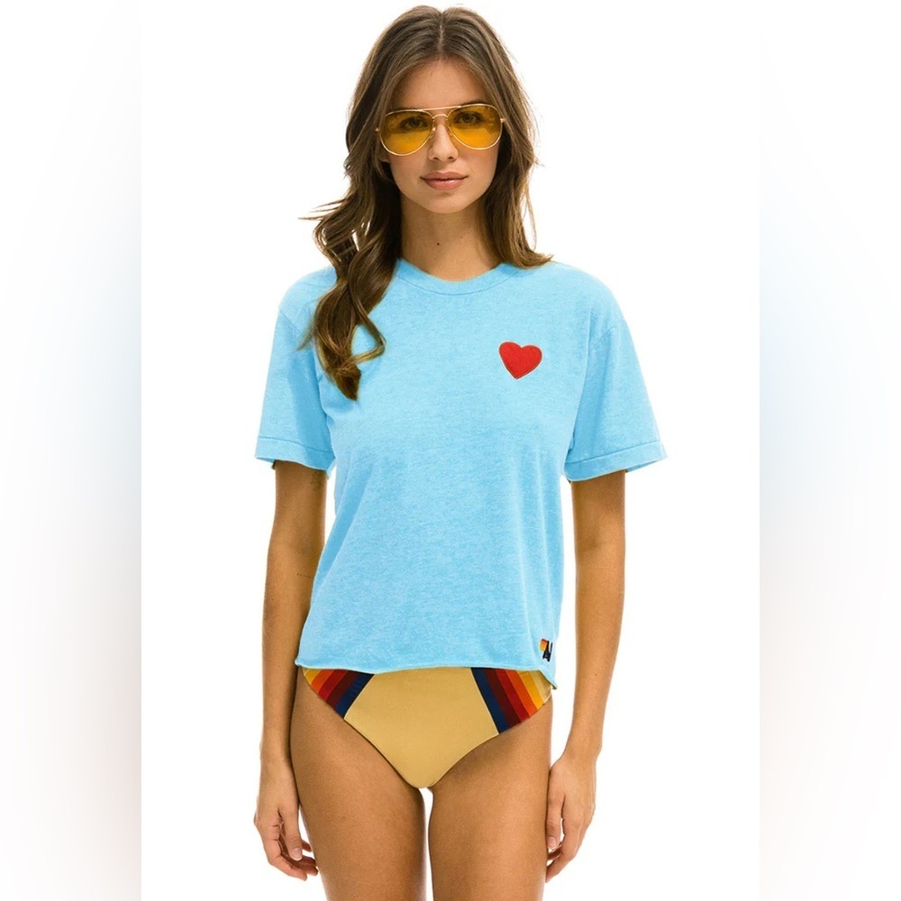 RARE Aviator Nation Heart Tee Blue Rainbow Stripe Boyfriend Tee NWOT M - Picture 1 of 16